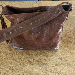 STS Ranchwear leather tooled purse